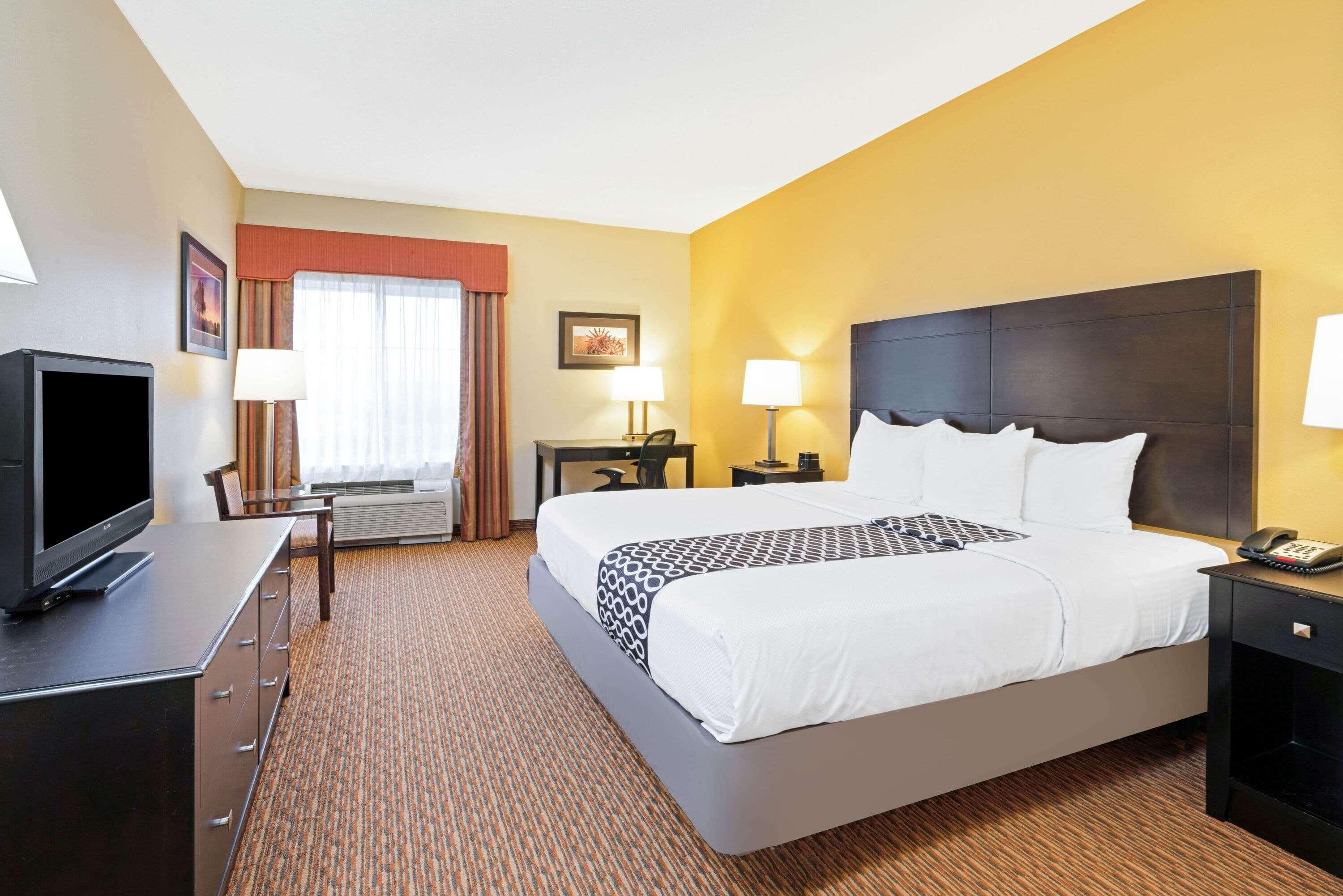 La Quinta By Wyndham Stillwater -University Area Exterior photo
