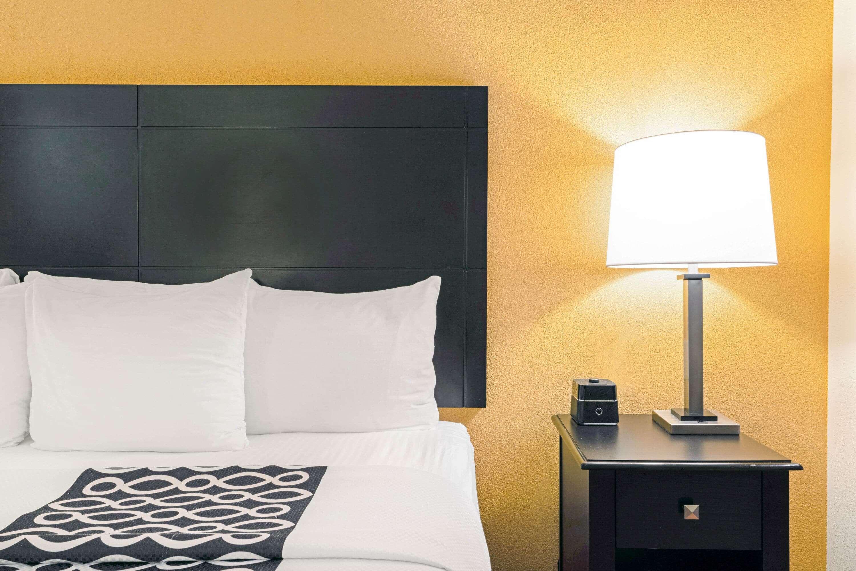 La Quinta By Wyndham Stillwater -University Area Exterior photo