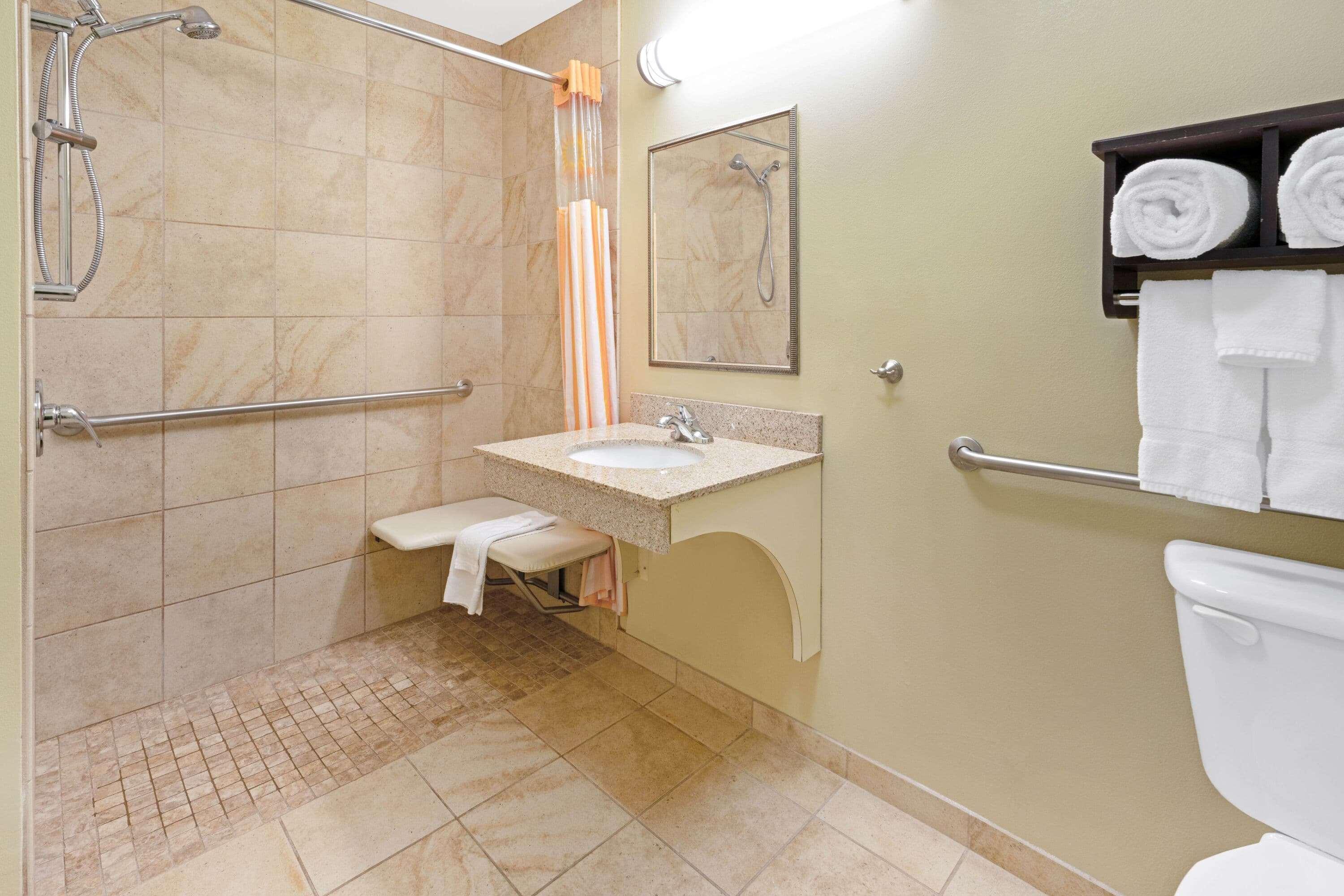La Quinta By Wyndham Stillwater -University Area Exterior photo