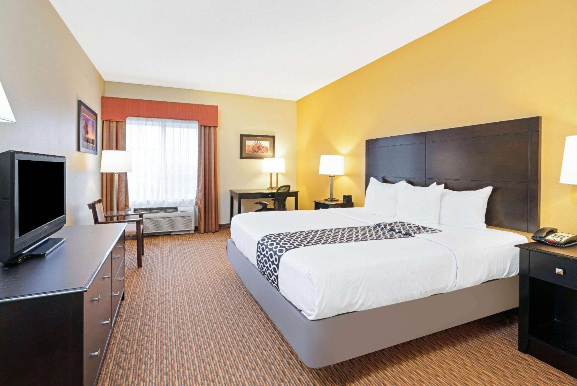 La Quinta By Wyndham Stillwater -University Area Exterior photo