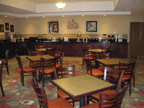 La Quinta By Wyndham Stillwater -University Area Restaurant photo